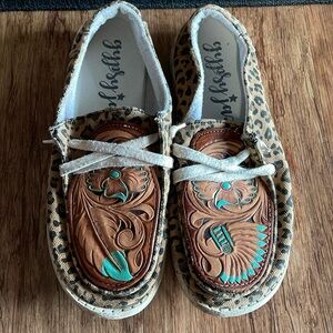 Western style leather tooled shoes